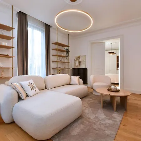 Large Apartment, Chic And Cozy - Colmar