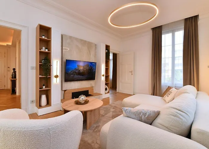 Large Apartment, Chic And Cozy - Apartamento Colmar