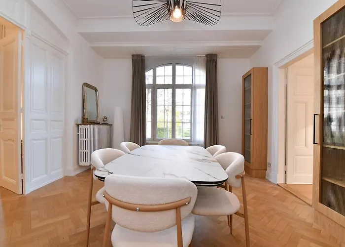 Large Apartment, Chic And Cozy - Colmar